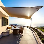 Vinea Santorini