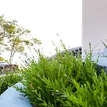 Vinea Santorini Villa *