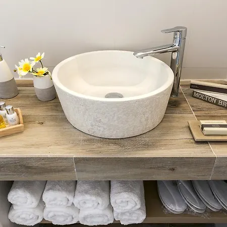 Willa Vinea Santorini *