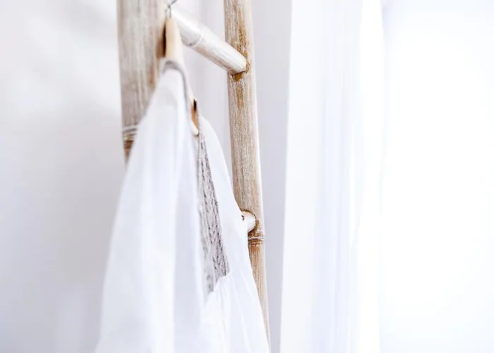 Vinea Santorini Villa *