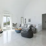 Vinea Santorini Вилла Имеровигли